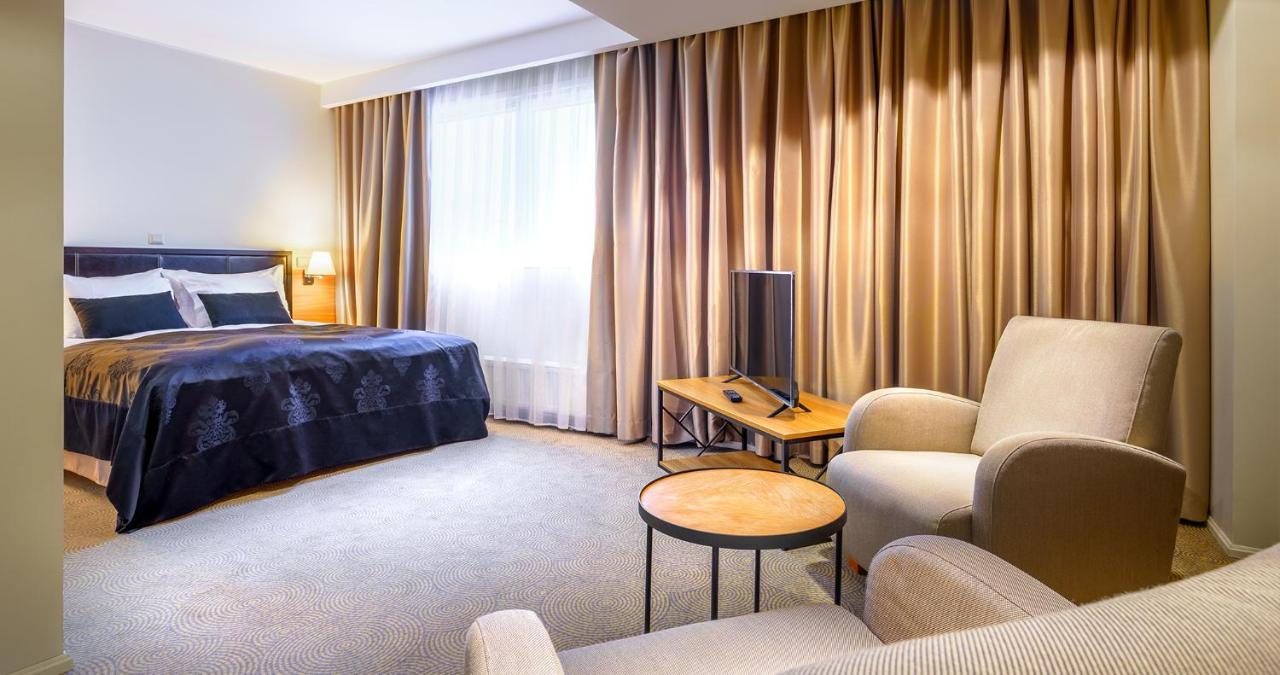 Laspa Laulasmaa Buitenkant foto